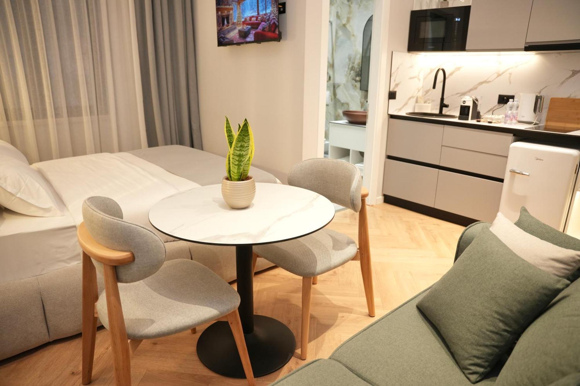 Nea Deluxe Apart-Hotel تيرانا المظهر الخارجي الصورة